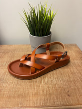 Load image into Gallery viewer, ZURIE SANDAL