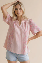 Load image into Gallery viewer, Notch Neck Stripe Floral Flutter Short Sleeve Top