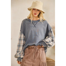 Load image into Gallery viewer, The Indie Flannel Contrast Pullover