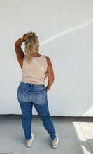 Load image into Gallery viewer, BILLIE DARK WASH DISTRESSED SKINNY JEANS
