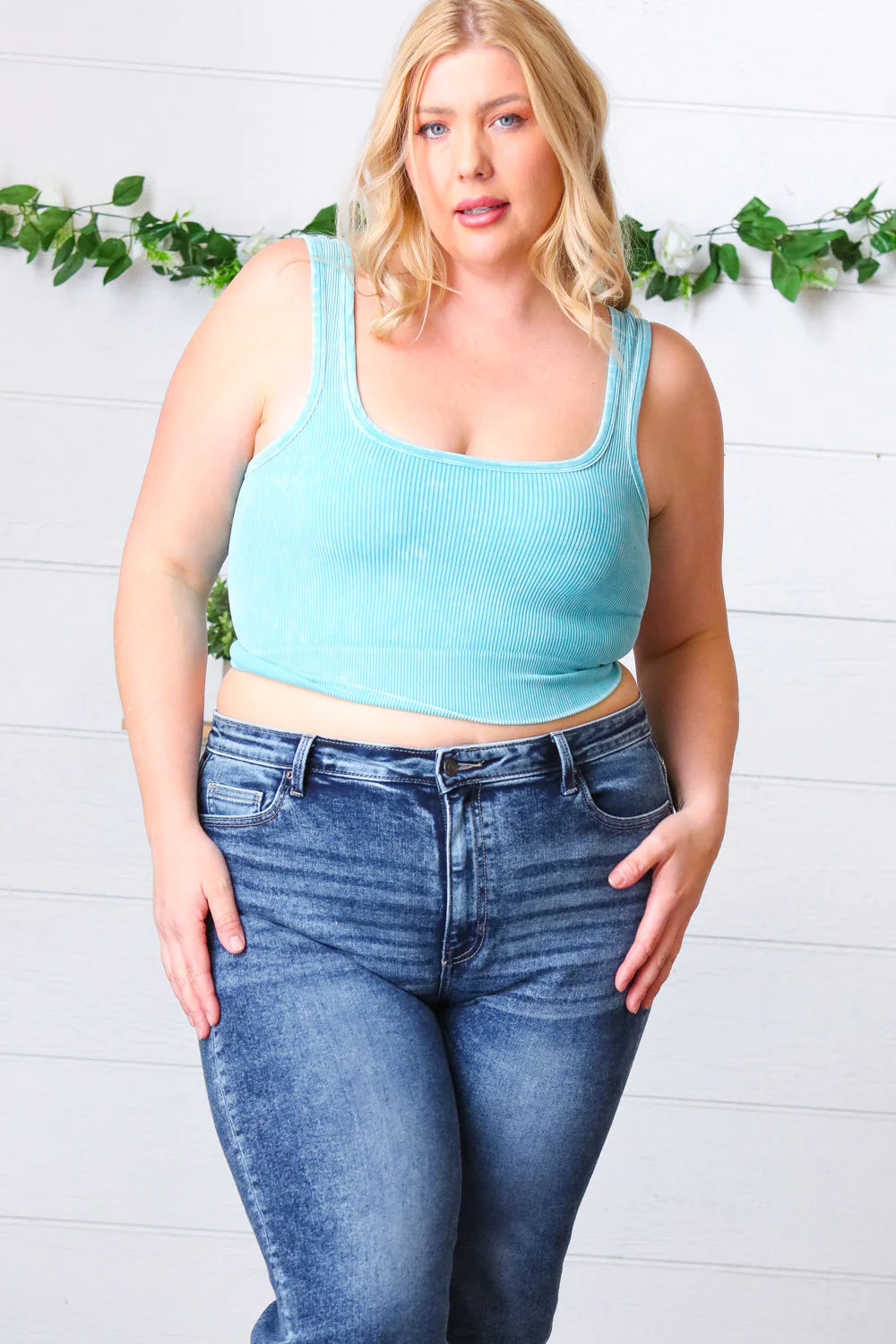 ASH BLACK WASHED RIB CROPPED SQUARE NECK TANK