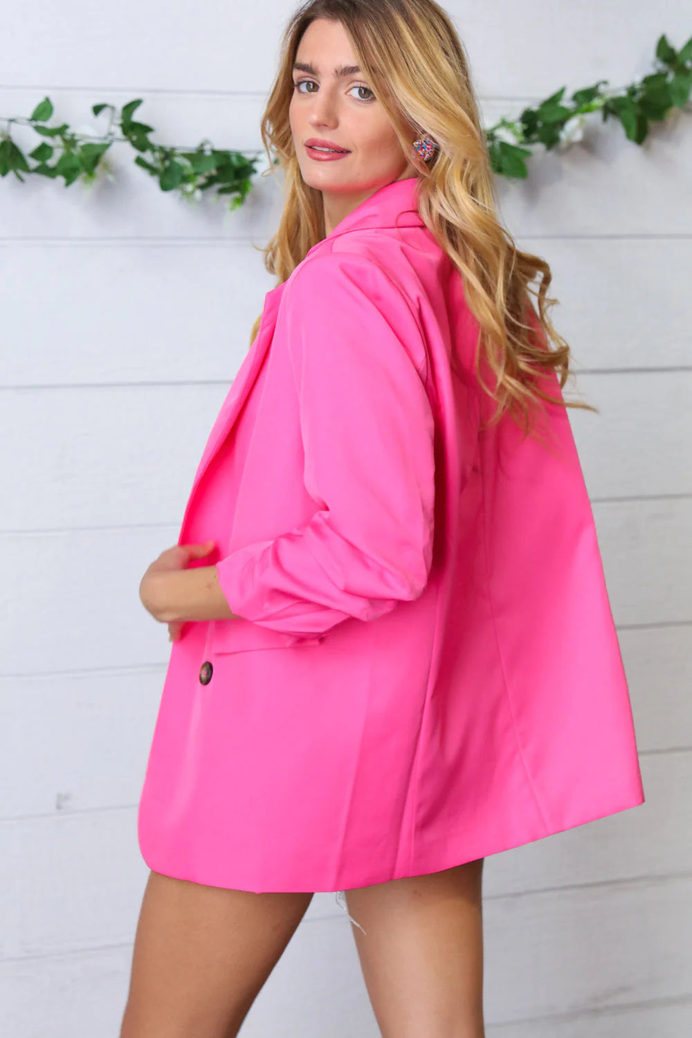 FUCHSIA NOTCHED LAPEL RUCHED SLEEVE BLAZER