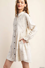 Load image into Gallery viewer, SUBTLE PUFF SLEEVES BUTTON FRONT MINI DRESS