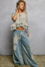 Load image into Gallery viewer, Ruffle Detail Neck Loop Floral Balloon Sleeve Woven Top