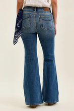 Load image into Gallery viewer, Jaqueline Flare w/Triple Needle Back Pockets