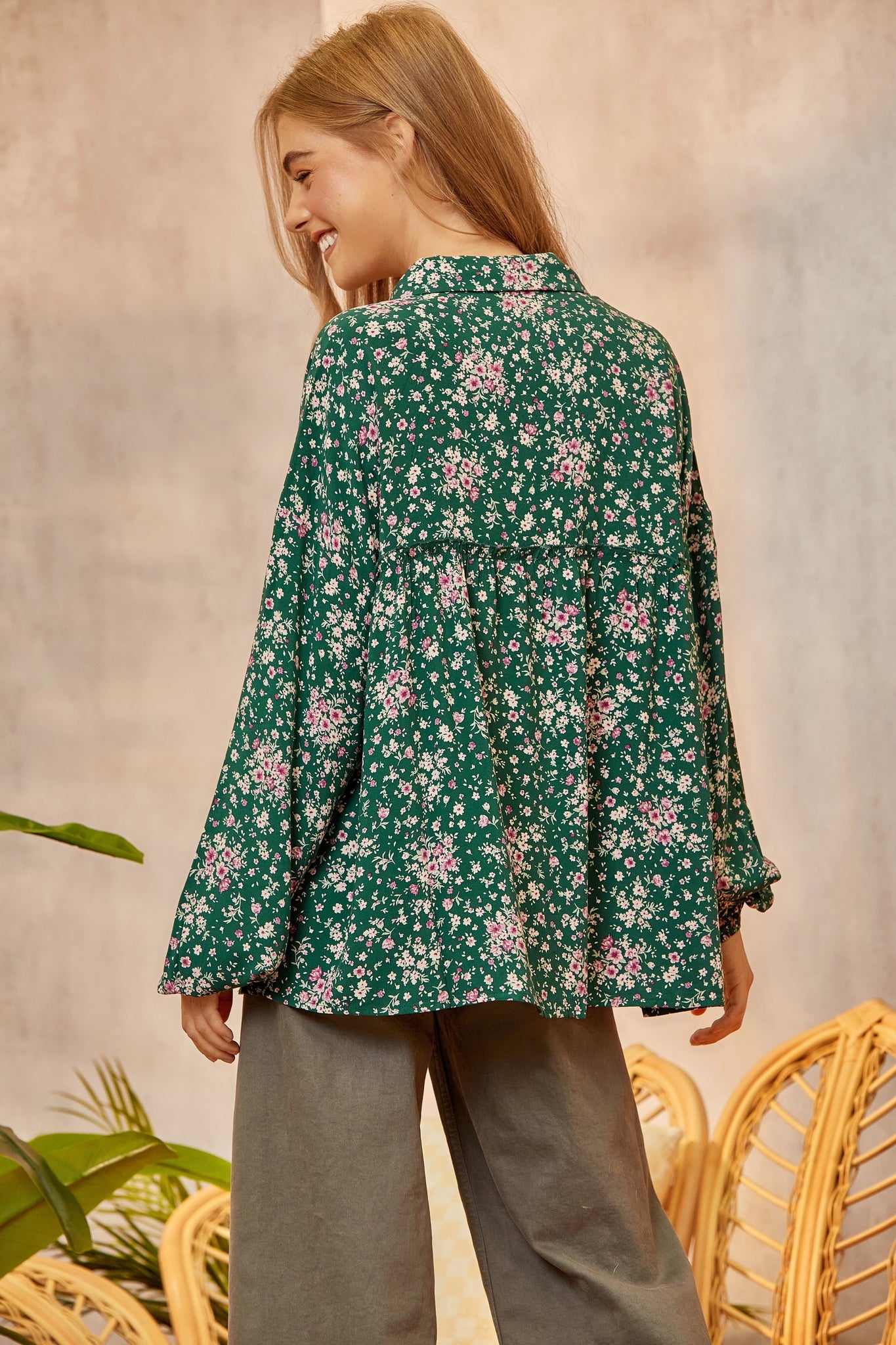 OVERSIZED CAUSAL TOP