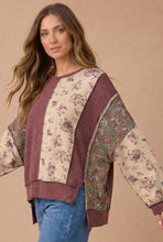 Load image into Gallery viewer, Plus Mixed Fabric Floral Waffle Knit Paneling Top
