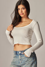 Load image into Gallery viewer, Seamless Square Neck Ribbed Long Sleeve Crop Top