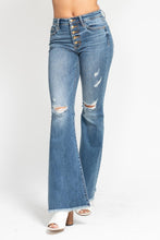 Load image into Gallery viewer, Mr Button Fly Flare W/destroy Fray Hem