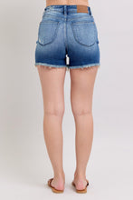 Load image into Gallery viewer, High Waist V-front Shorts W Shield Pockets