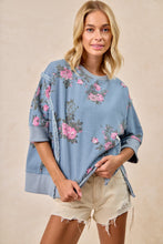 Load image into Gallery viewer, Flower Printed Denim Openseam Detail Short Sleeves