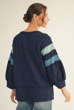Load image into Gallery viewer, Color-block Raglan Sleeve Solid Top