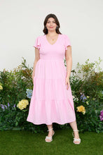 Load image into Gallery viewer, Plus Flutter Sleeve Midi Dress