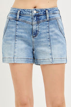 Load image into Gallery viewer, Slouchy Shorts With Flap Back Pockets