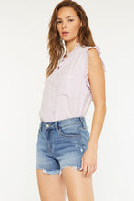 Load image into Gallery viewer, Mid Rise Denim Shorts