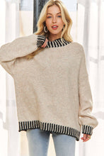 Load image into Gallery viewer, EDGE ACCENT LOOSE FIT SWEATER TOP