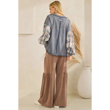 Load image into Gallery viewer, The Indie Flannel Contrast Pullover