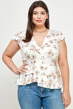 Load image into Gallery viewer, Plus Size Floral Ruffle Babydoll Top