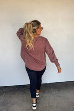 Load image into Gallery viewer, JOSS WASHED SWEATSHIRT