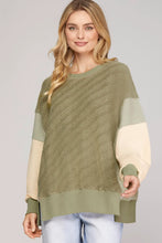 Load image into Gallery viewer, LONG SLEEVE COLOR BLOCKED OVER SIZE TOP