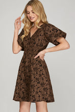 Load image into Gallery viewer, BALLOON SLEEVE PLUNGING NECK FLORAL PATTERN JACQUARD DRESS
