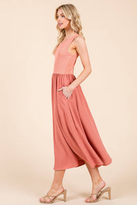 SLEEVELESS MIDI DRESS-CHIC & COMFORTABLE