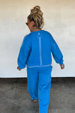 Load image into Gallery viewer, FADED FEELS VNECK PULLOVER