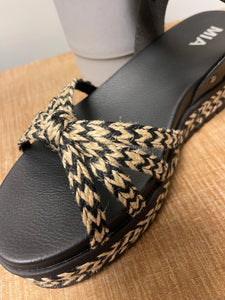 KEHLANI SANDAL