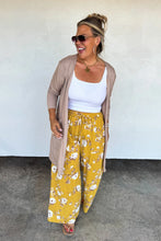 Load image into Gallery viewer, HADDIE FLORAL WIDE LEG PANTS