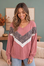 Load image into Gallery viewer, MAUVE LONG SLEEVE V NECK TOP WITH LEOPARD CHEVRON DETAIL