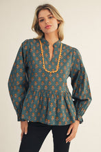 Load image into Gallery viewer, Lovely Floral Peplum Top