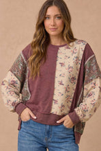 Load image into Gallery viewer, Plus Mixed Fabric Floral Waffle Knit Paneling Top