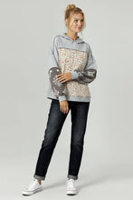 Load image into Gallery viewer, PLUS TWO TONE HACCI FLORAL KNIT TOP WITH HOODIE