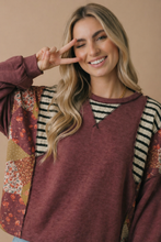Load image into Gallery viewer, Plus Round Neck Oversized Color Block Knit Top