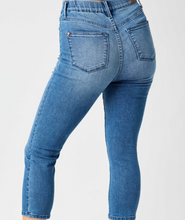 Load image into Gallery viewer, High Waist Cool Denim Pull On Capri