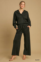 Load image into Gallery viewer, Buttery Soft Knit Top