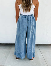 Load image into Gallery viewer, LIBBY PALAZZO JEANS