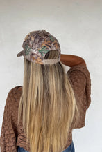 Load image into Gallery viewer, Camo Hat