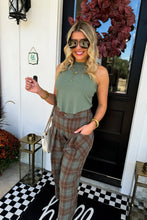 Load image into Gallery viewer, CAYLA CROP PLAID PANTS