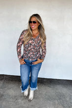 Load image into Gallery viewer, ANNIE VNECK MESH TOP