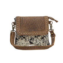 Load image into Gallery viewer, Manchester Canvas And Hairon Bag