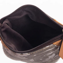 Load image into Gallery viewer, Flower Horse Trail Small Crossbody Bag