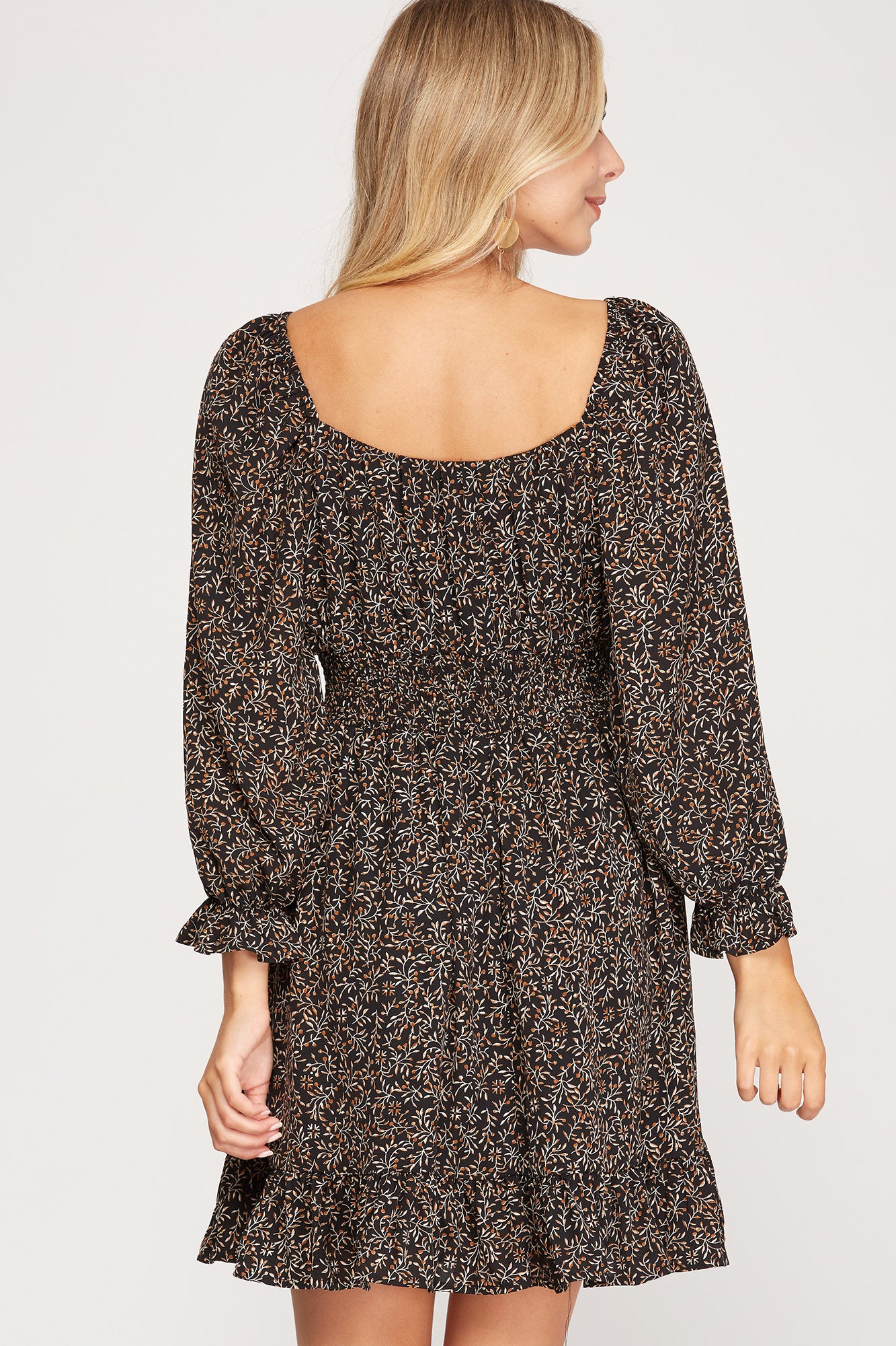 3/4 SLEEVE WOVEN PRINT DRESS WITH SMOCKED WAISTBAND