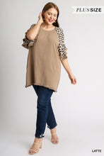 Load image into Gallery viewer, Linen Blend Animal Print Layered Bell Sleeve Round Neck Top