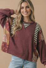 Load image into Gallery viewer, Plus Round Neck Oversized Color Block Knit Top