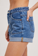 Load image into Gallery viewer, WESTERN POCKET ROLLED HEM DENIM SHORTS