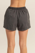 Load image into Gallery viewer, Elasticized Waist Woven Shorts