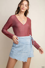 Load image into Gallery viewer, ESSENTIAL STRETCH FABRIC BODYSUIT