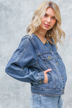 Load image into Gallery viewer, CORDUROY COLLAR BUTTON DOWN DENIM JACKET