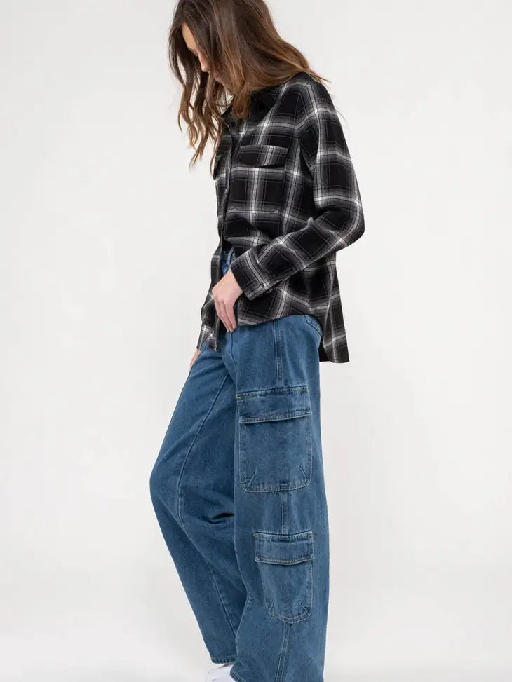 Collared Plaid Long Sleeve Woven Top